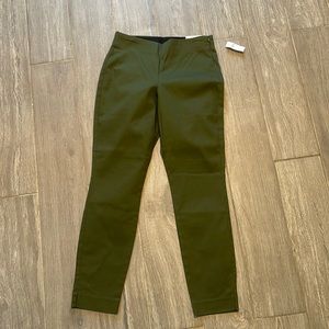 NWT Old Navy Green Pants